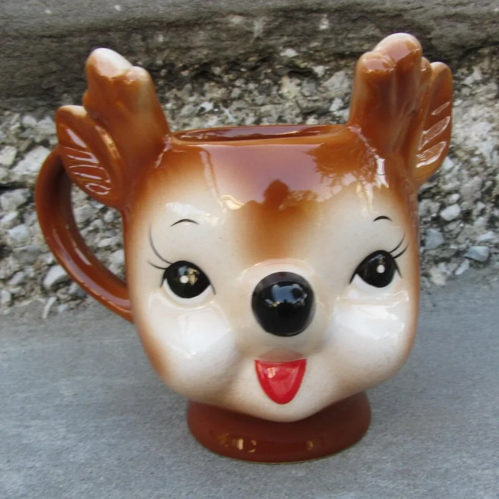 *BOGO mugs* 16 oz retro reindeer mug pottery barn (W5042)